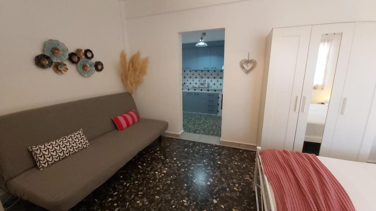 דירות פסאקודיה Annas House מראה חיצוני תמונה